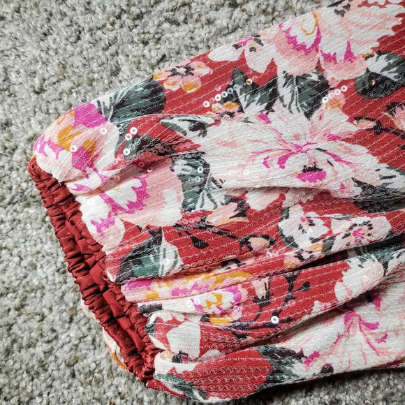 NWT Women's LC Lauren Conrad Puff Sleeve Sequin Wrap Top Size 2X - Picture 11 of 16